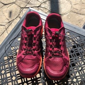 Salomon XA Elevate GORETEX trail running shoe.